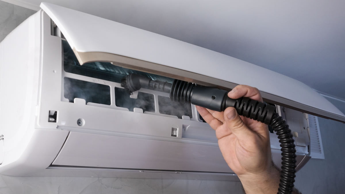 cleaning air con unit